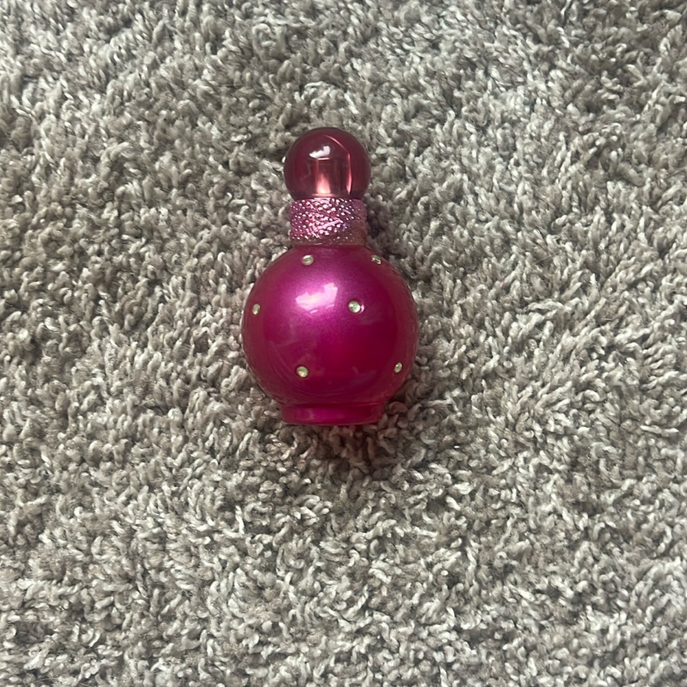 Britney Spears 2000s perfume💋💗